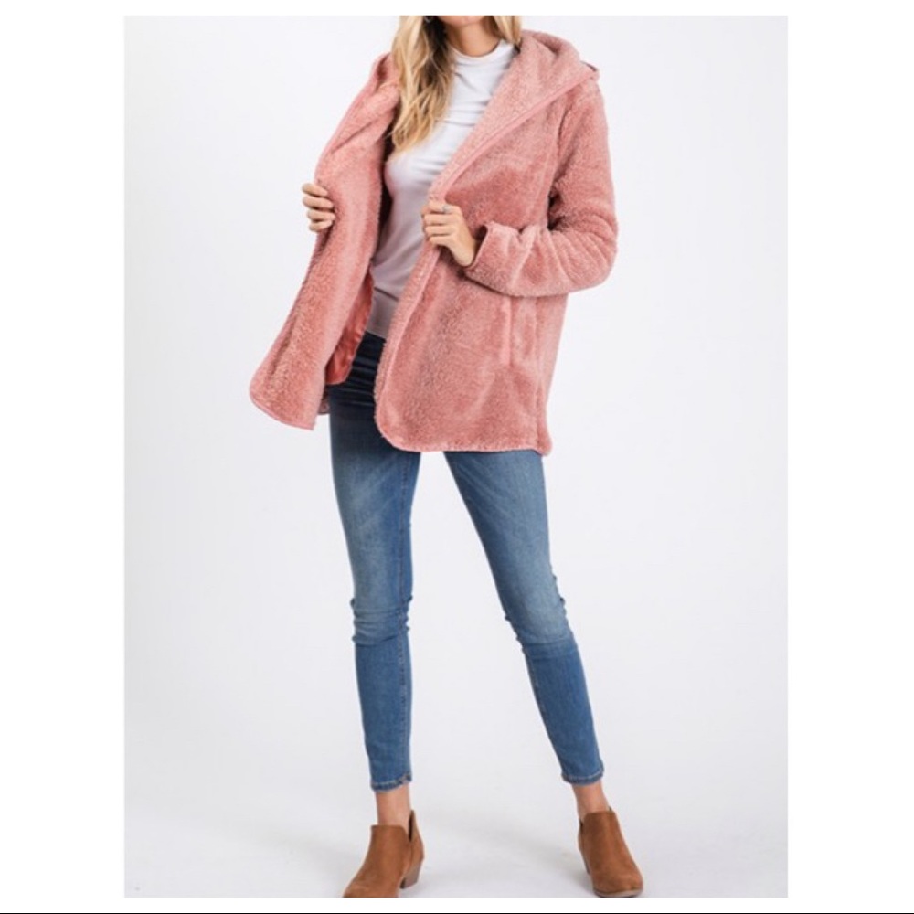 Beautiful hooded Sherpa jacket with pockets - Picture 8 of 8